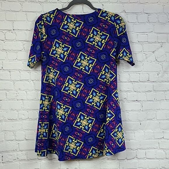 LuLaRoe Perfect T XS 4/6/8/10 Knit Tee Blue Neon Tribal Print Shirt Swing Top - Picture 10 of 10